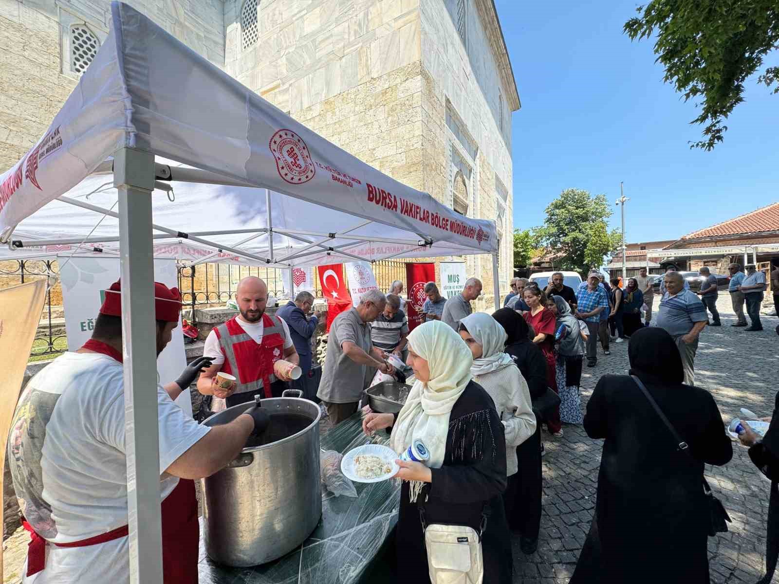 Bursa’da Sultan Çelebi Mehmed Han, vefatının 605. yılında dualarla anıldı