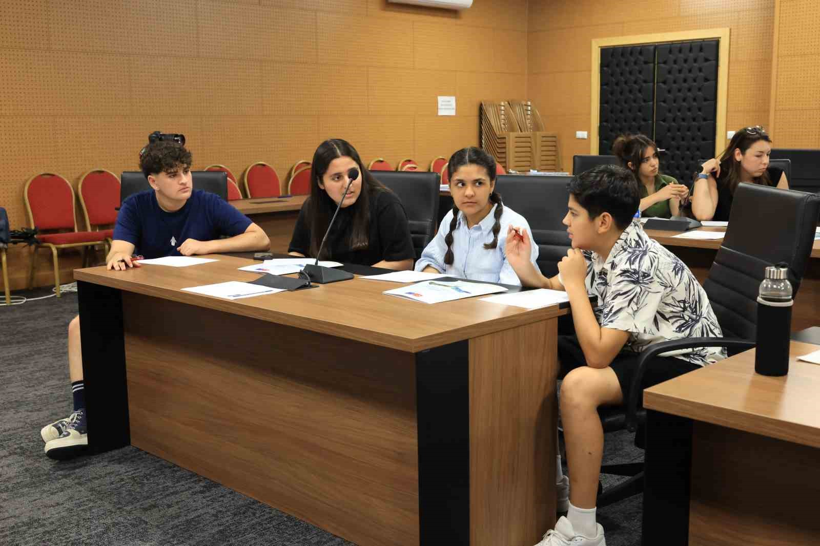Marmaris’te Genç İklim Elçileri programı başladı