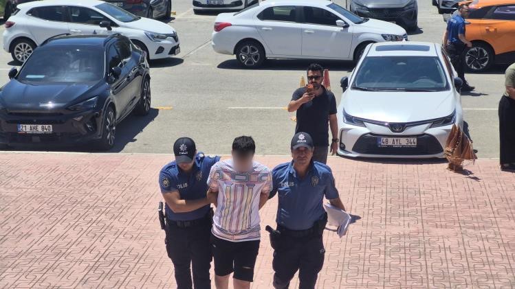 Uygulamadan kaçarken polisi ve motosikletliyi yaraladı