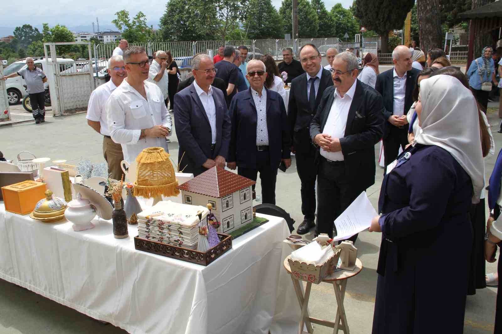 ‘Hayata Katılan Renkler’ buluşması