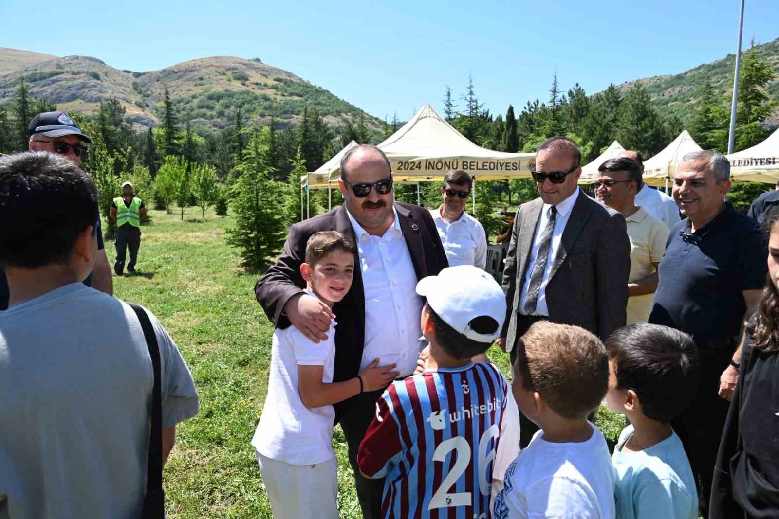 İnönü’de başkandan çocuklara tatil öncesi dev organizasyon