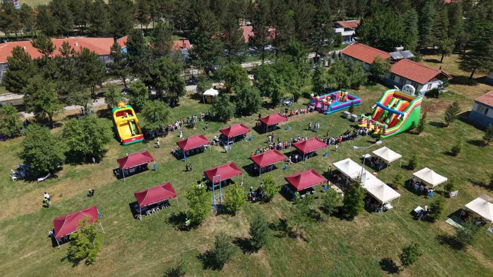 İnönü’de başkandan çocuklara tatil öncesi dev organizasyon