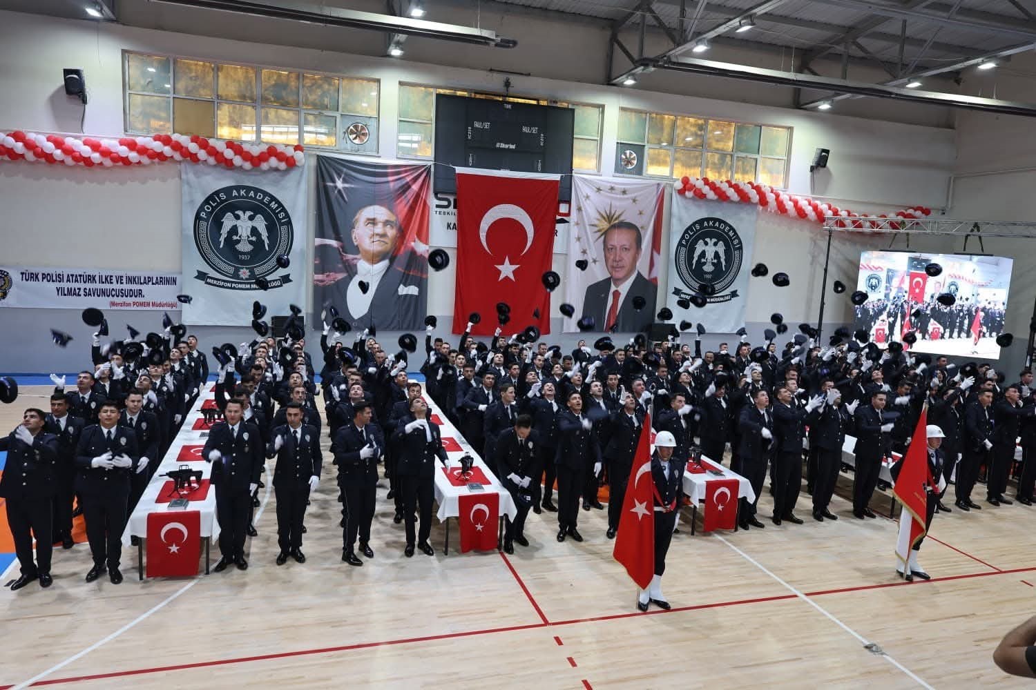 Merzifon POMEM’de 162 polis adayı mezun oldu