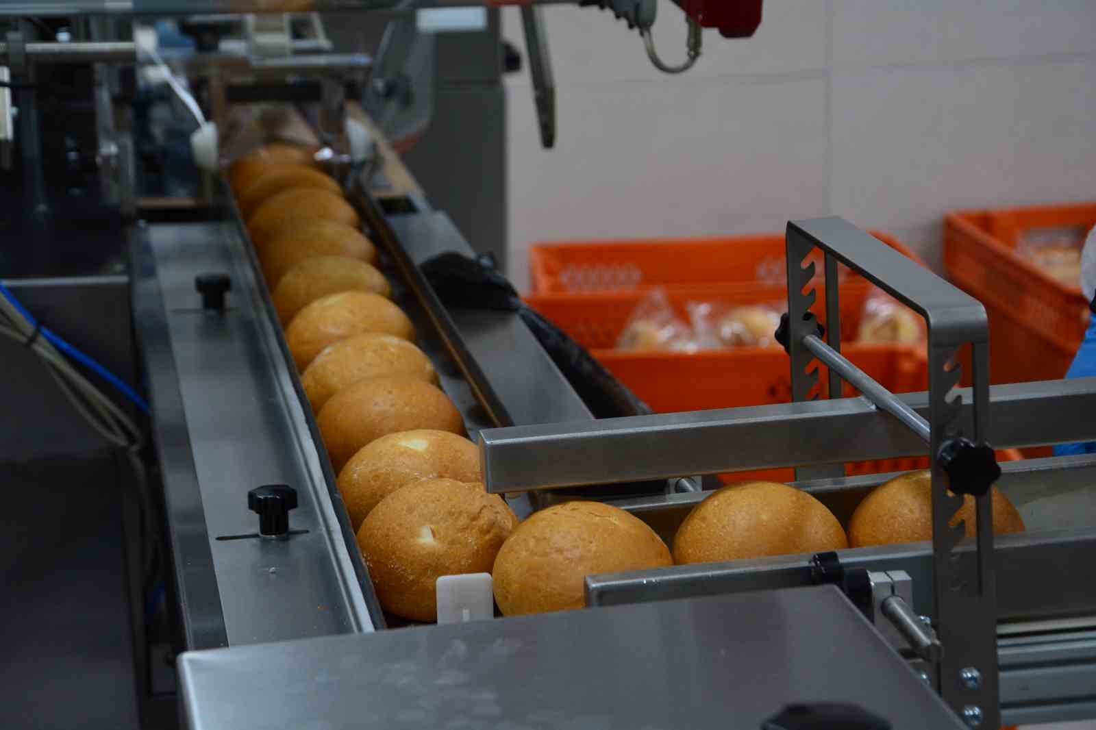 Sungurlu Belediyesi Halk Ekmek Fabrikası törenle açıldı: Günde 10 bin ekmek üretiliyor