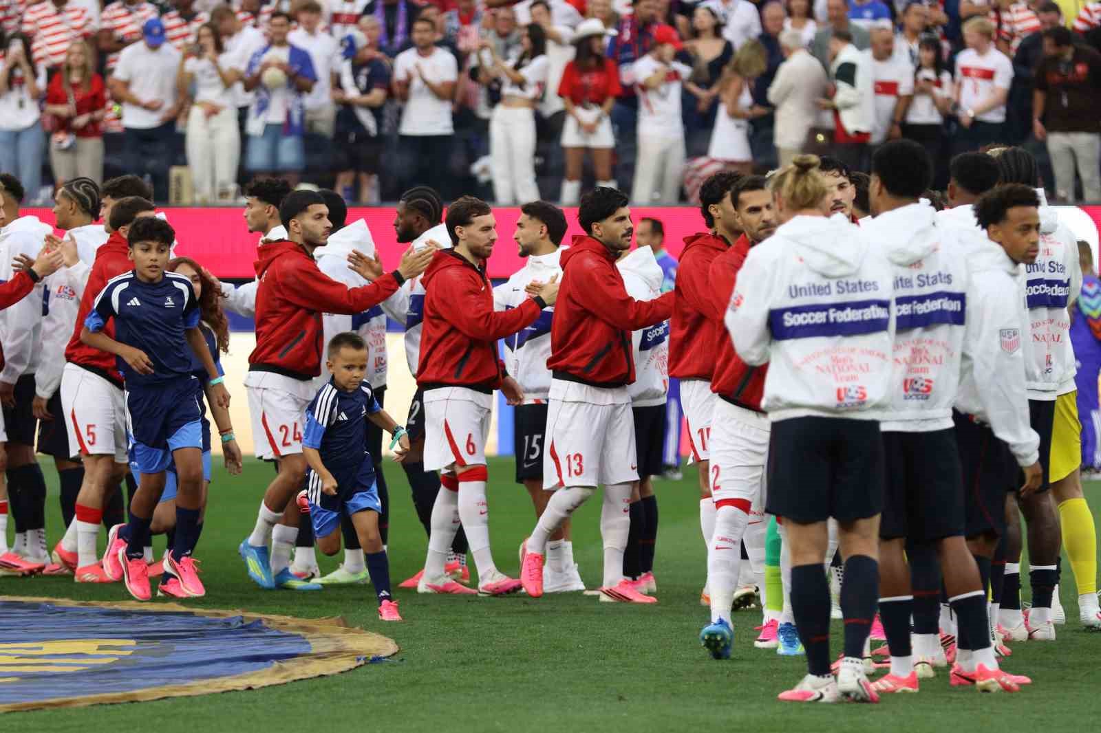 A Milli Futbol Takımı’nda 7 değişiklik