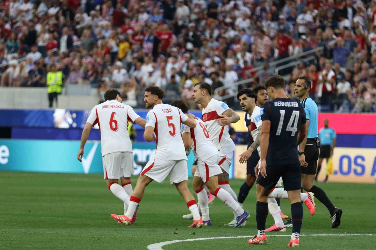 2026 Dünya Kupası: Türkiye: 1 - ABD: 1 (Maç devam ediyor)