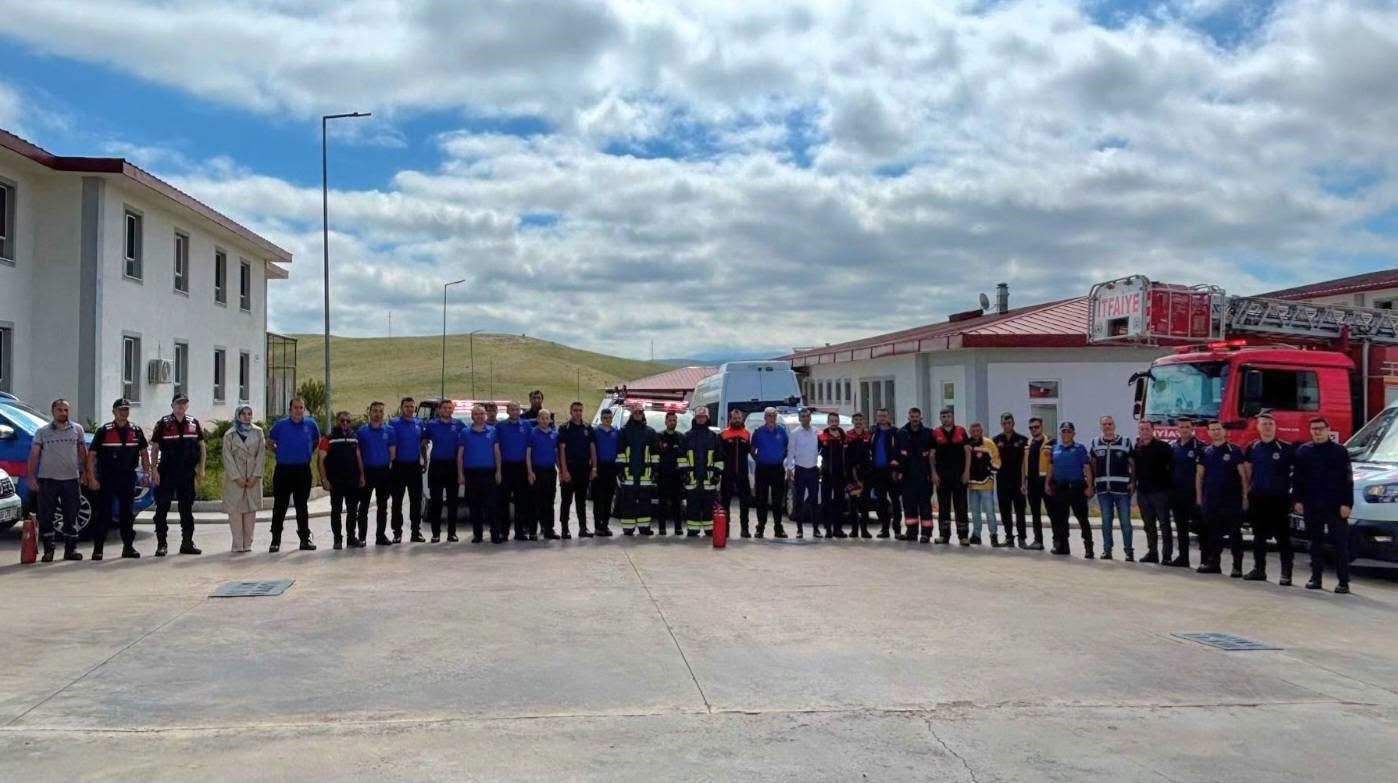 Bayburt Açık Ceza İnfaz Kurumunda yangın tatbikatı yapıldı