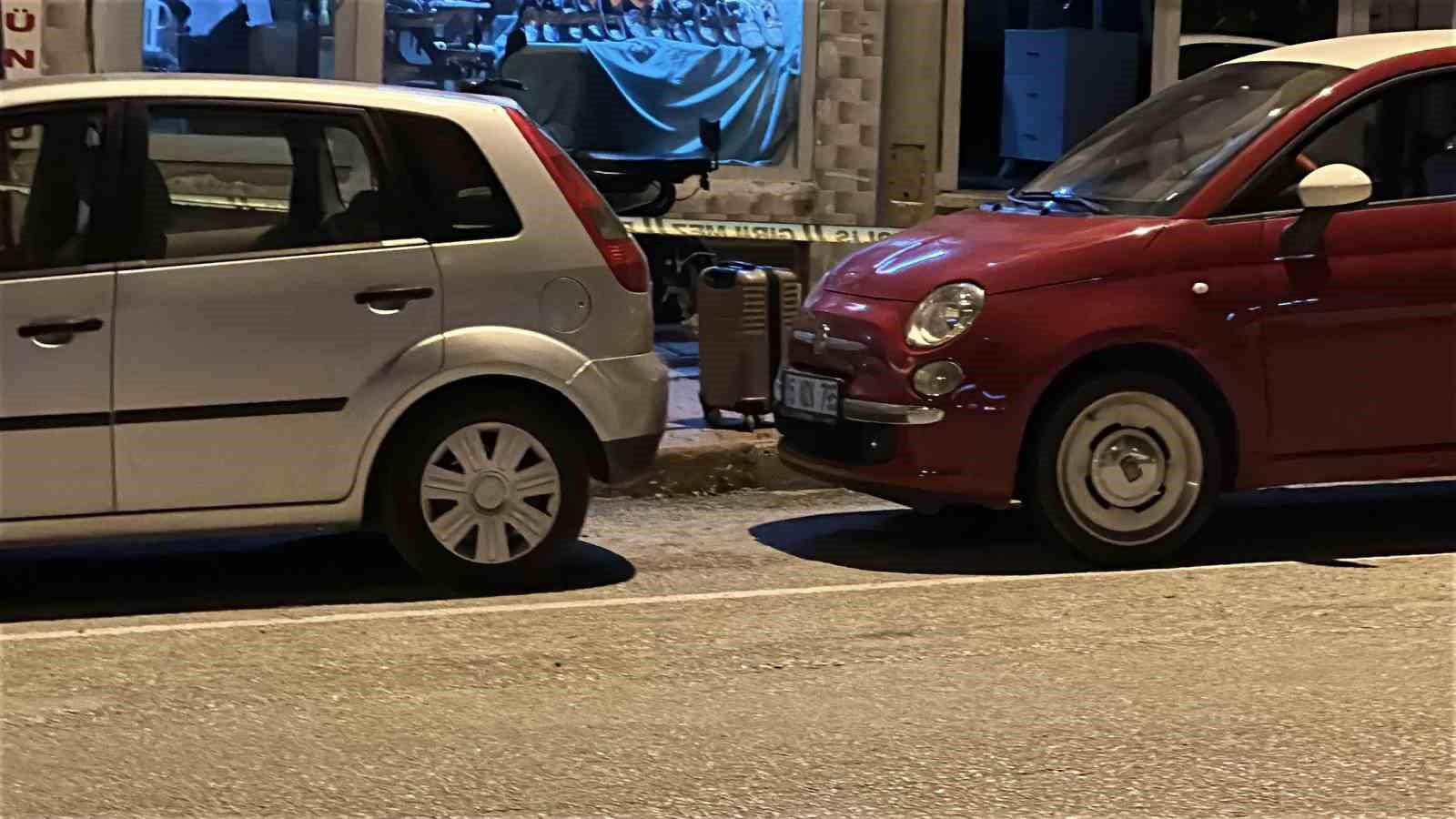 Burdur’da fünyeyle patlatılan valizden eşyalar çıktı