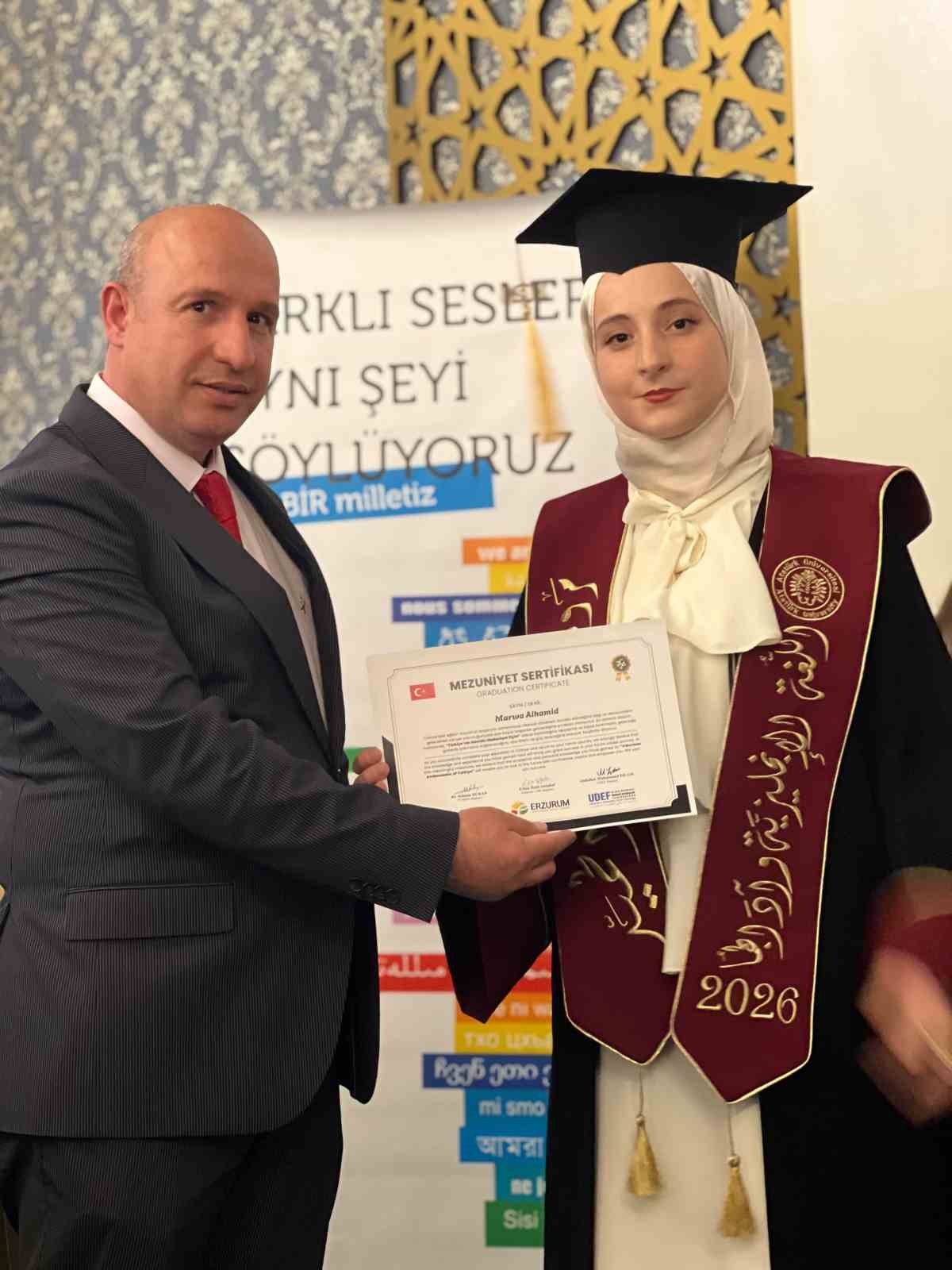 Erzurum’da eğitim alan uluslararası öğrenciler memleketlerine uğurlandı