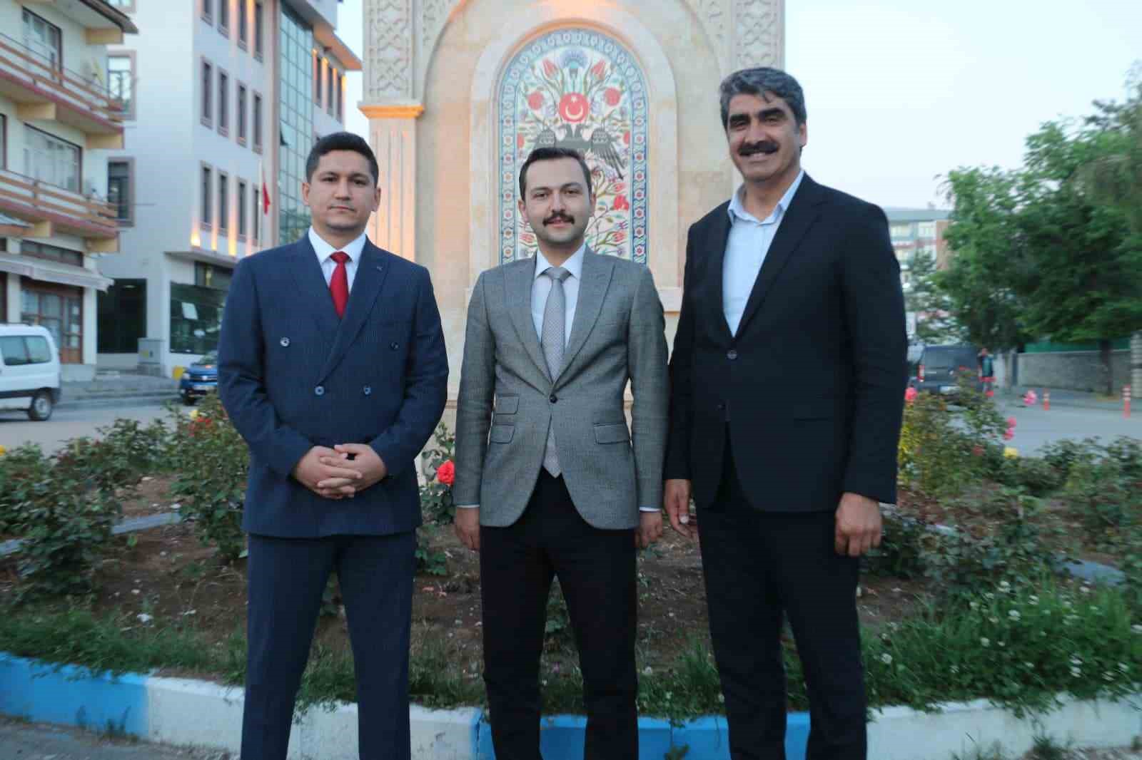 Aşkale Kaymakamı Emre Oğuztürk’e duygu dolu veda