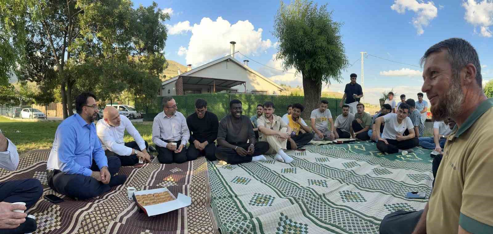 İl Müftülüğünden KYK yurtlarında öğrencilere yönelik gönül buluşması