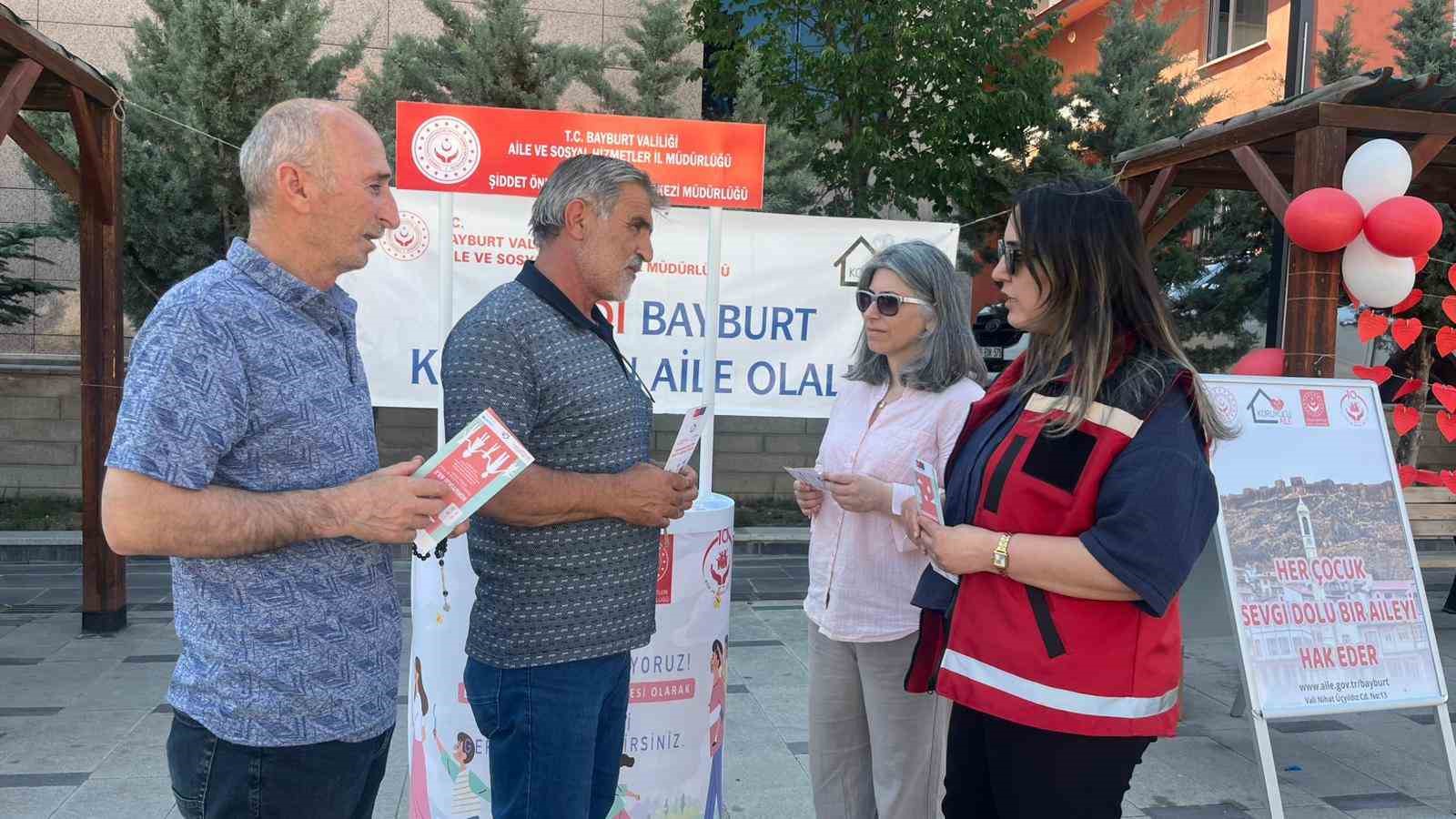 Bayburt’ta koruyucu aile hizmeti tanıtıldı