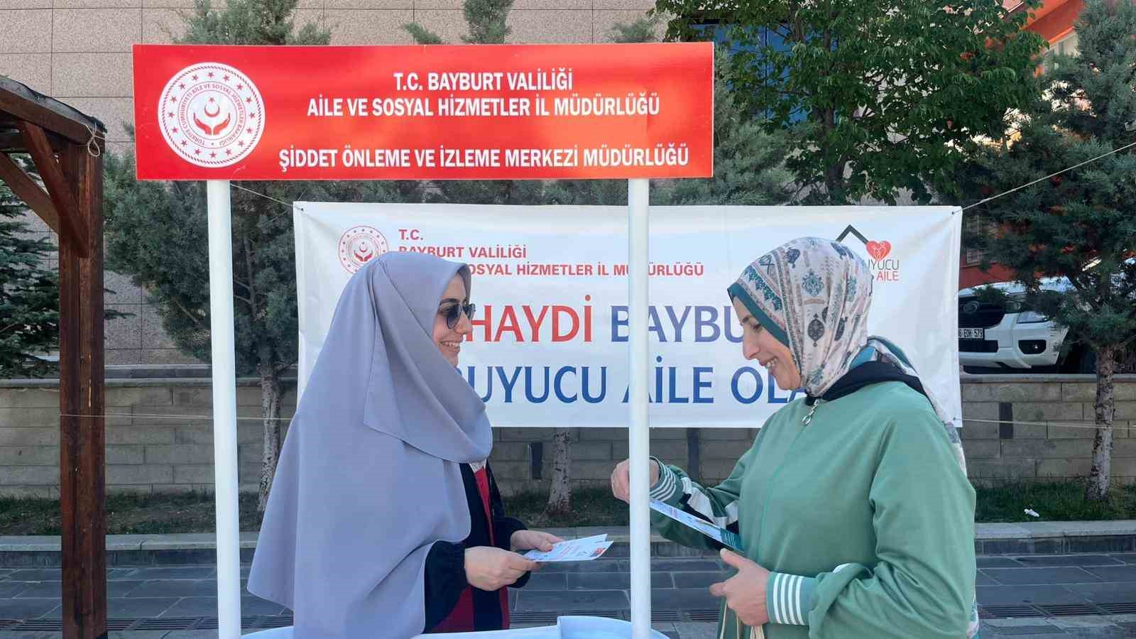Bayburt’ta koruyucu aile hizmeti tanıtıldı