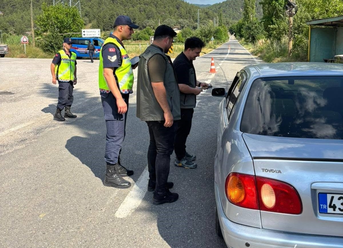 Gediz’de orman yangınlarına karşı broşürlü önlem
