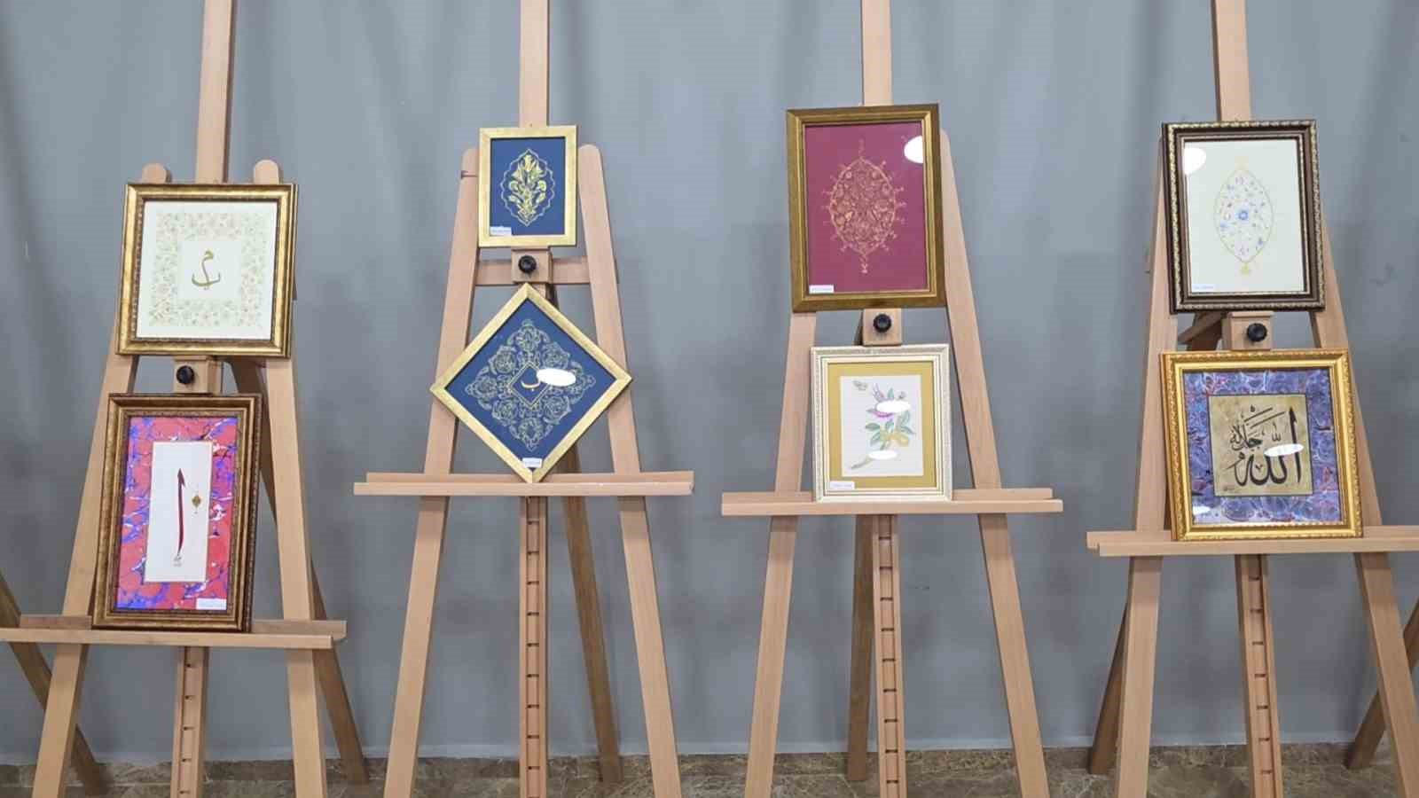 Kütahya’da tarih ve sanat buluştu: ’Köklerden gelen motiflerin zarafeti’ sergisi ziyarete açıldı