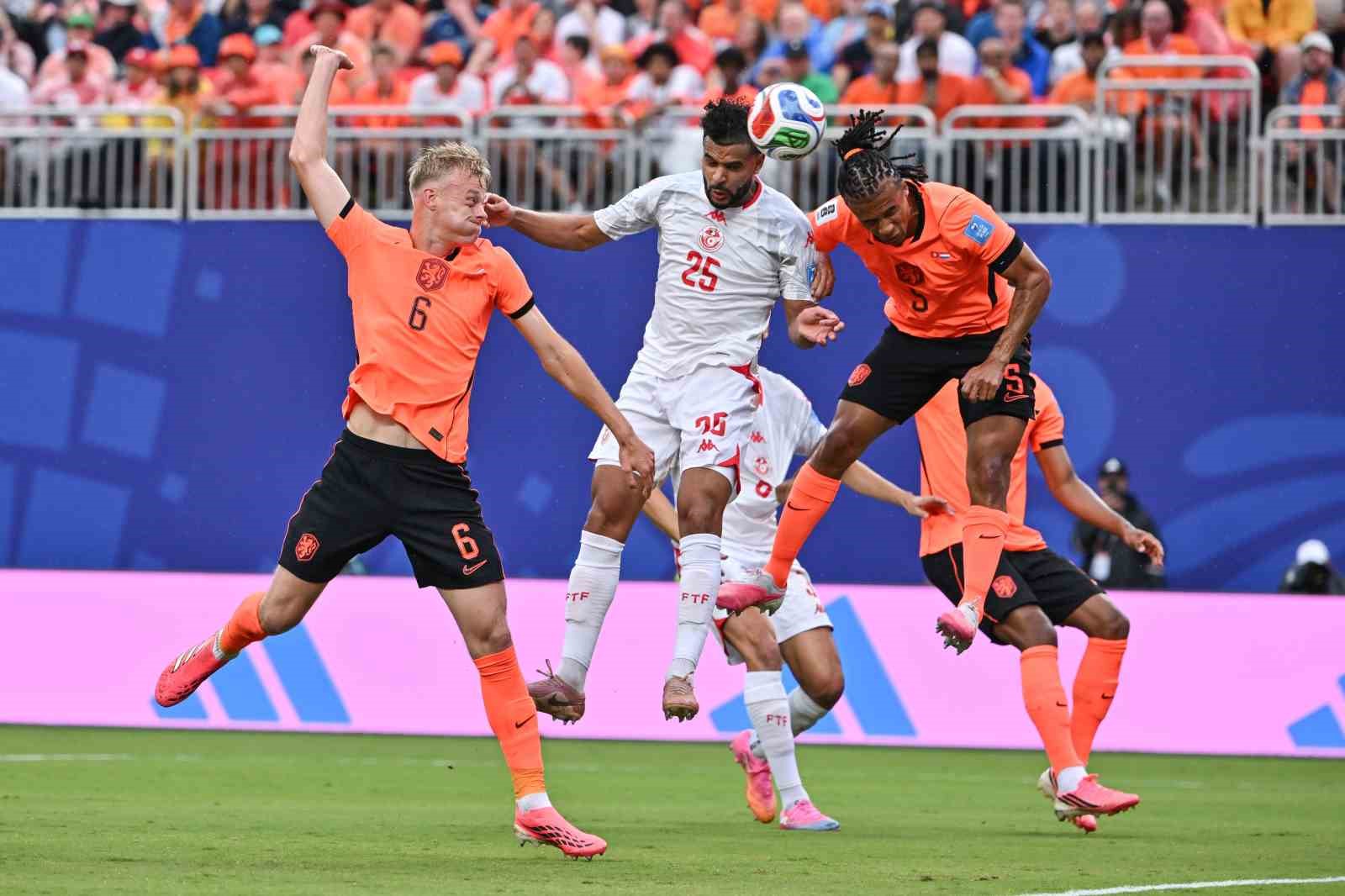 Hollanda, 7 puanla F Grubu’nu lider tamamladı