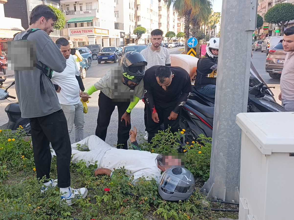 Aynı kavşakta bir saat arayla iki ayrı motosiklet kazası: 2 yaralı