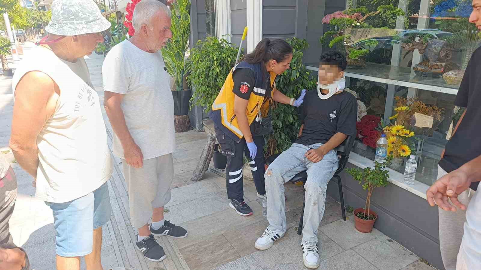 Aynı kavşakta bir saat arayla iki ayrı motosiklet kazası: 2 yaralı