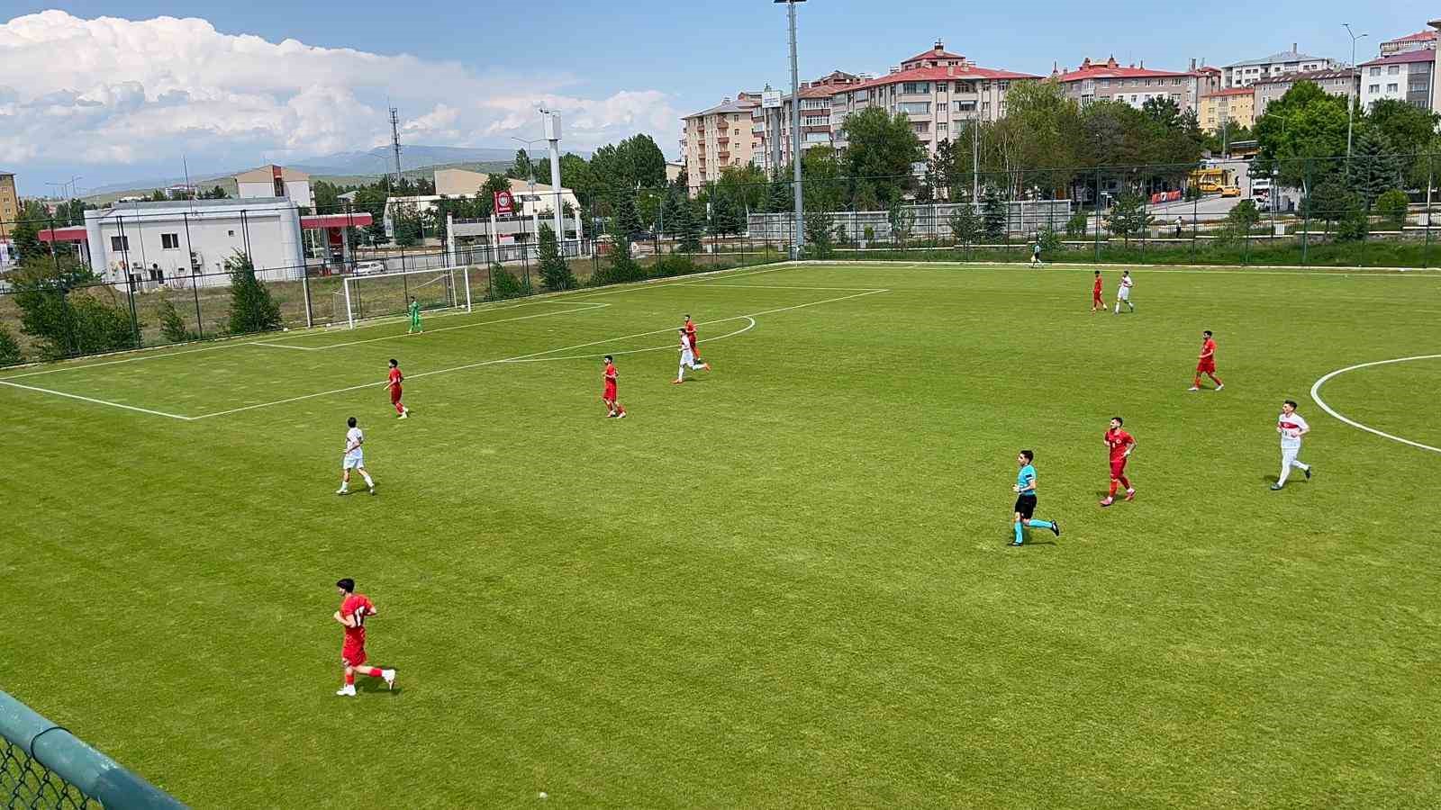 UEFA Regions Cup’ta yarı final heyecanı