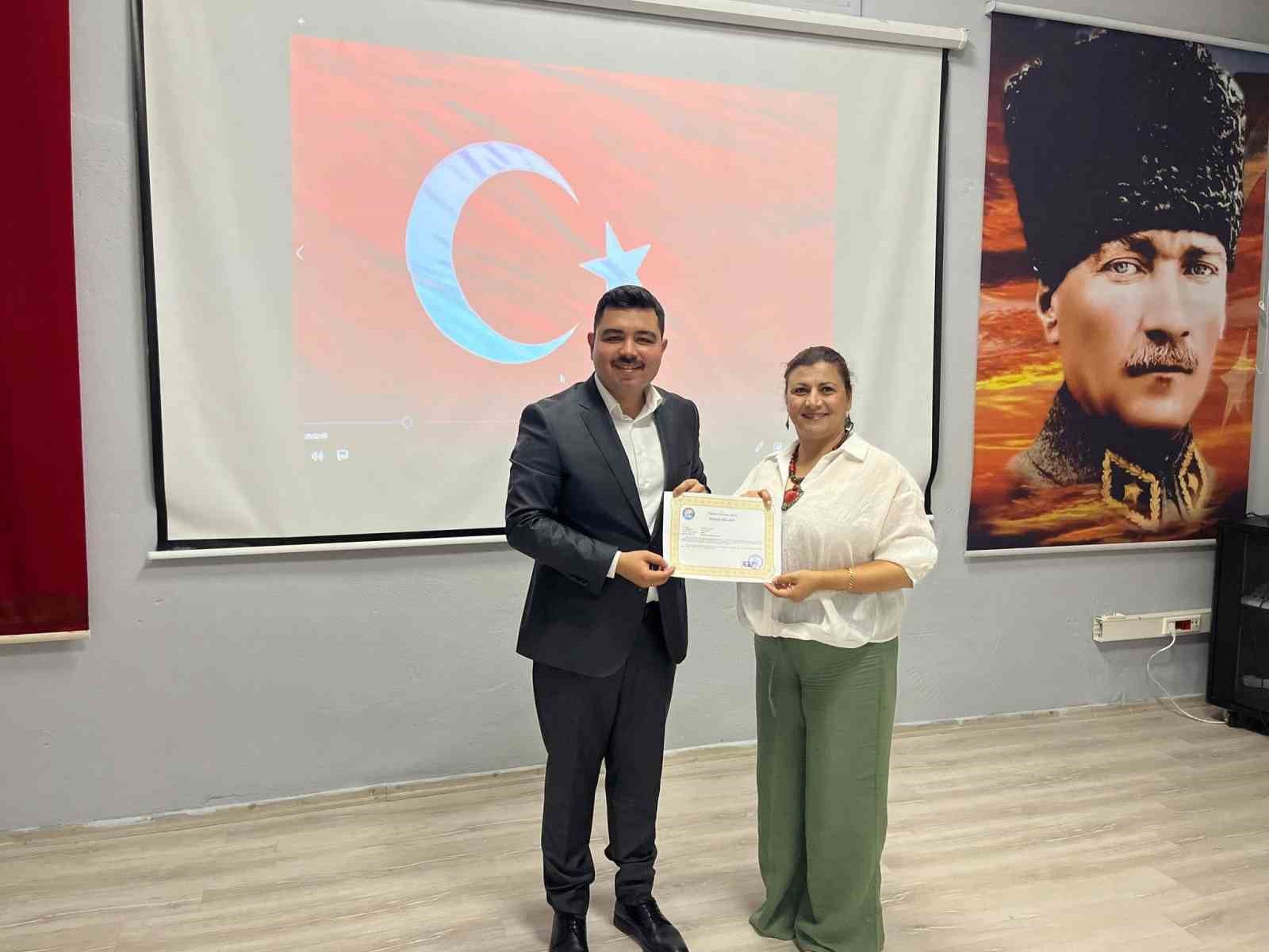 Türkeli’de 42 öğretmene başarı belgesi