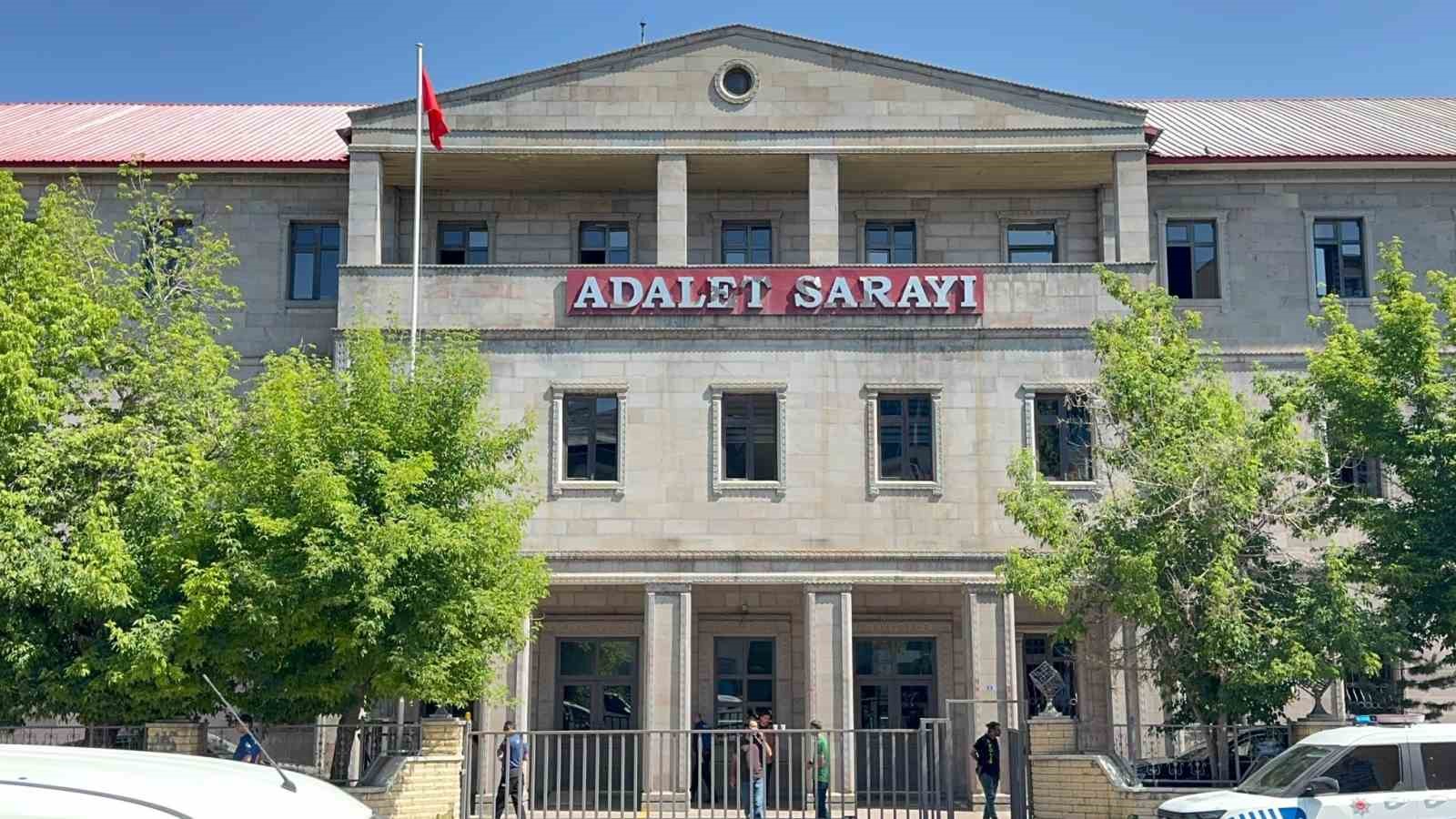 Leyla Aydemir davasında karar: Amcaya müebbet, 6 sanığa beraat