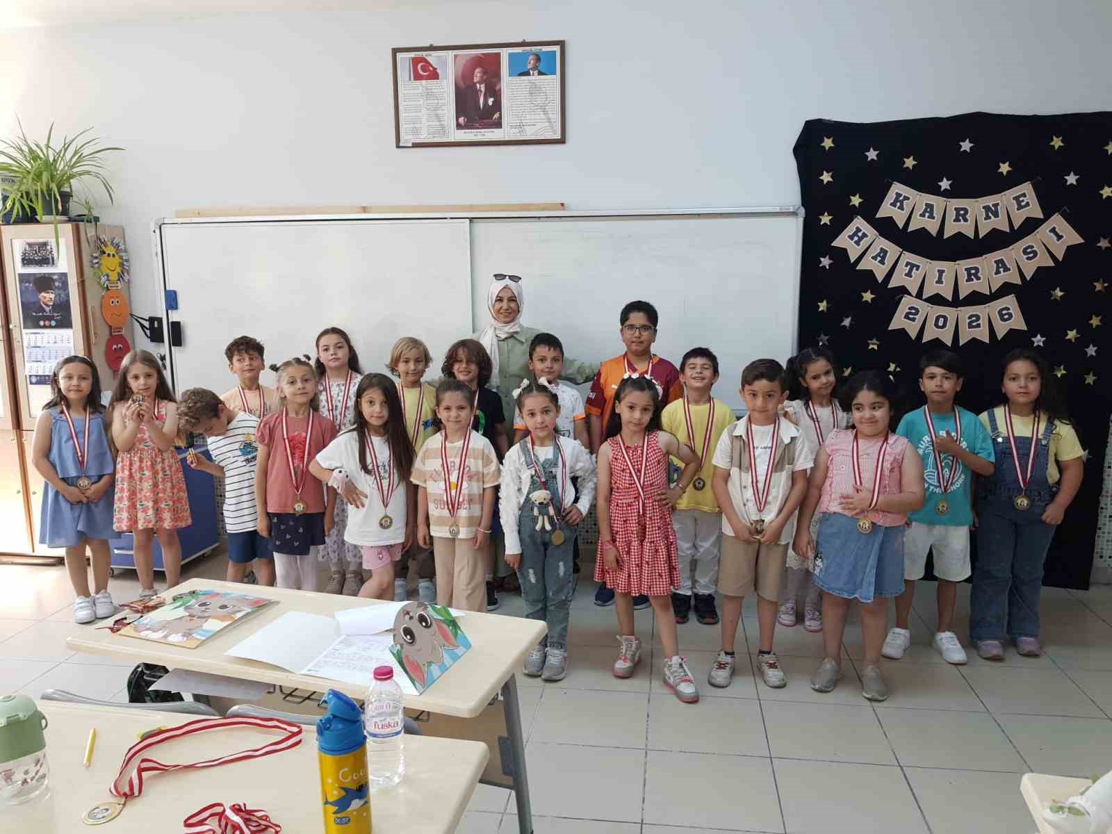 Afyonkarahisar’da 143 bin öğrenci yaz tatiline girdi