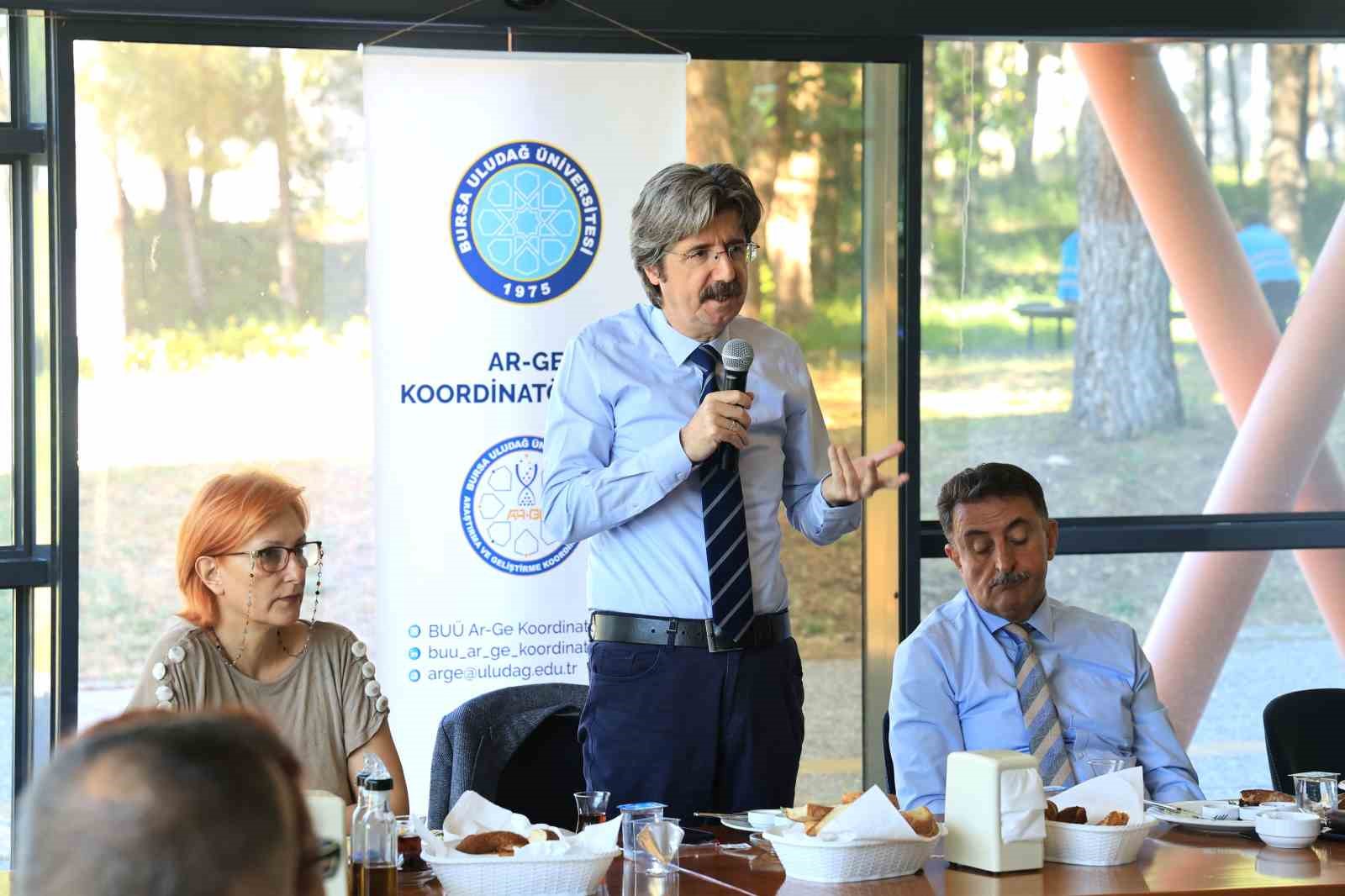 Başarılı akademisyenler 17. kez rektörle bir araya geldi