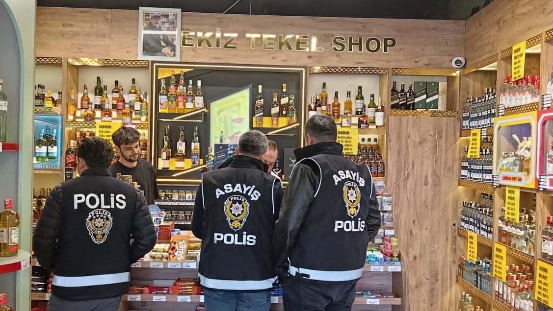 Uşak’ta okul çevrelerinde 20 bin 937 kişi sorgulandı