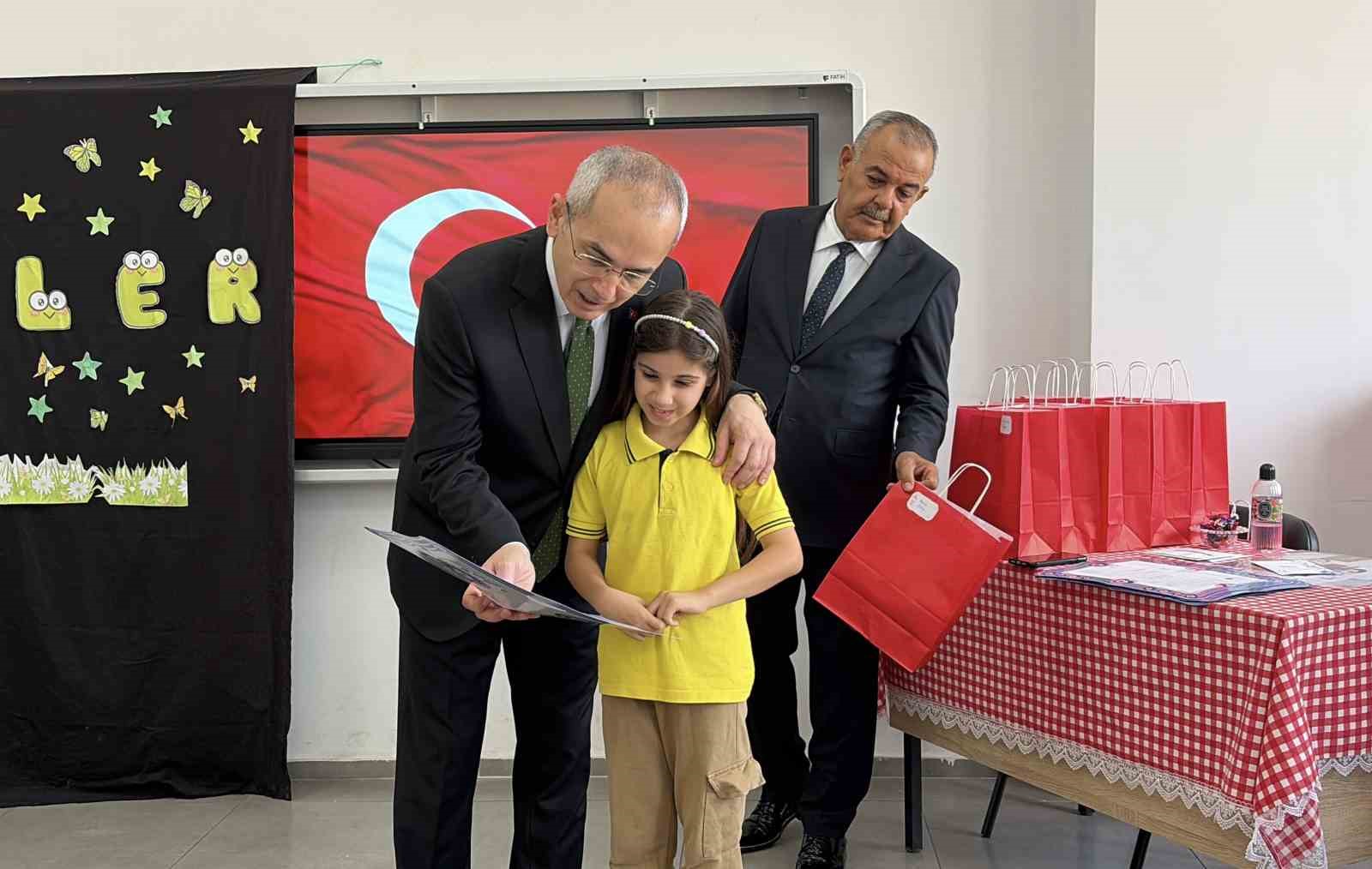 Osmaniye’de 137 bin öğrenci karne aldı