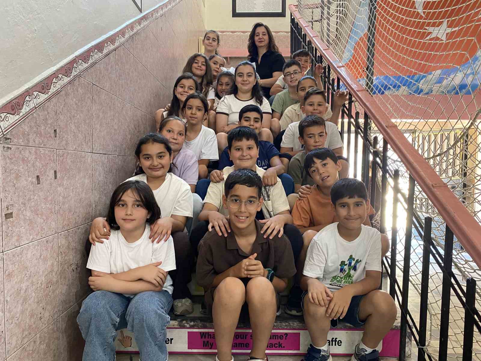 Sevinçle hüznü birlikte yaşadılar
