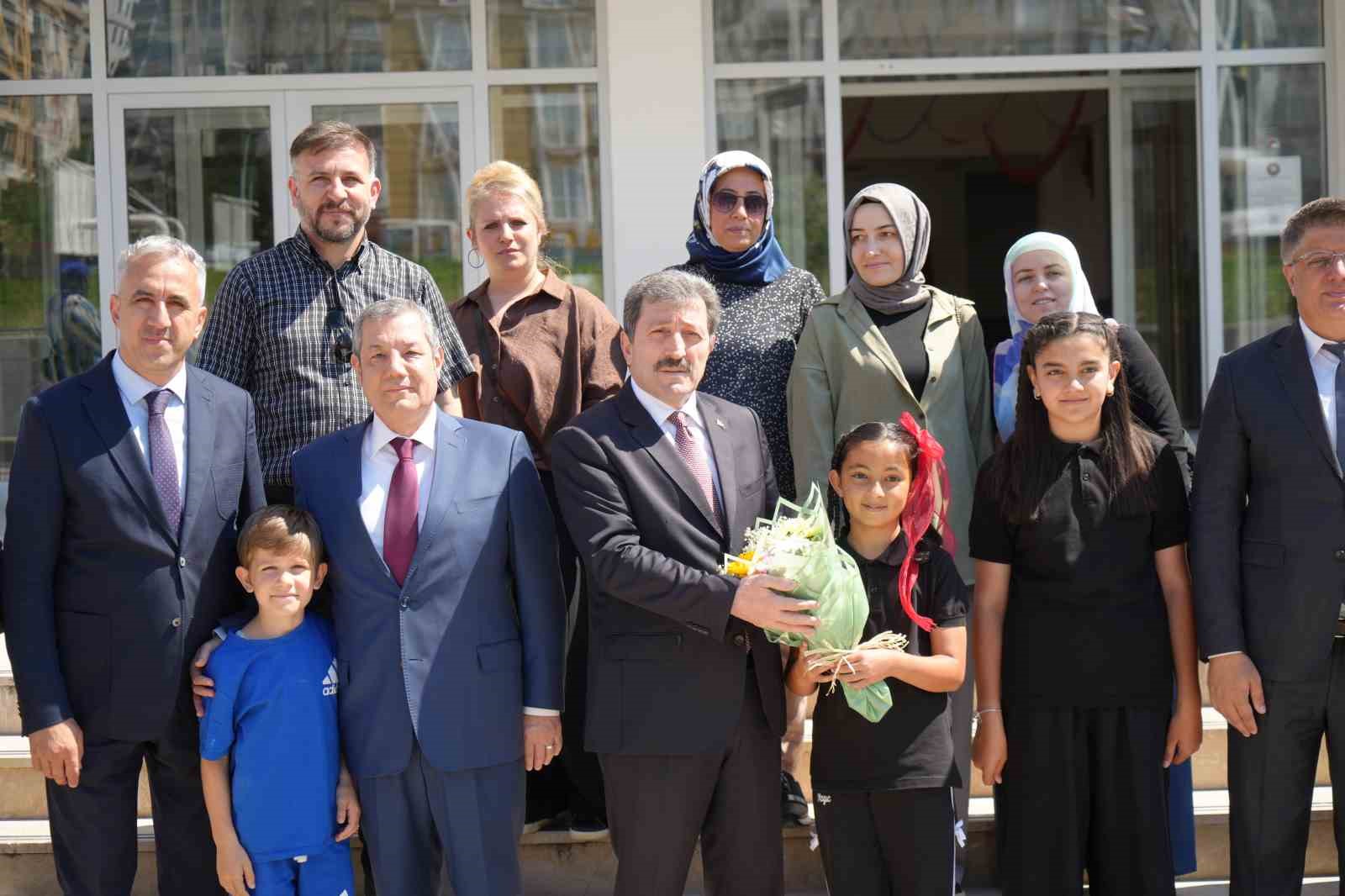 Samsun’da 253 bin öğrenci karne aldı
