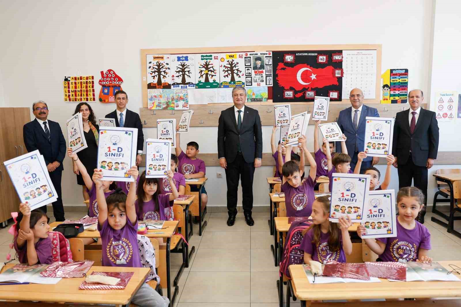 Adana’da 485 bin 252 öğrenci karne aldı