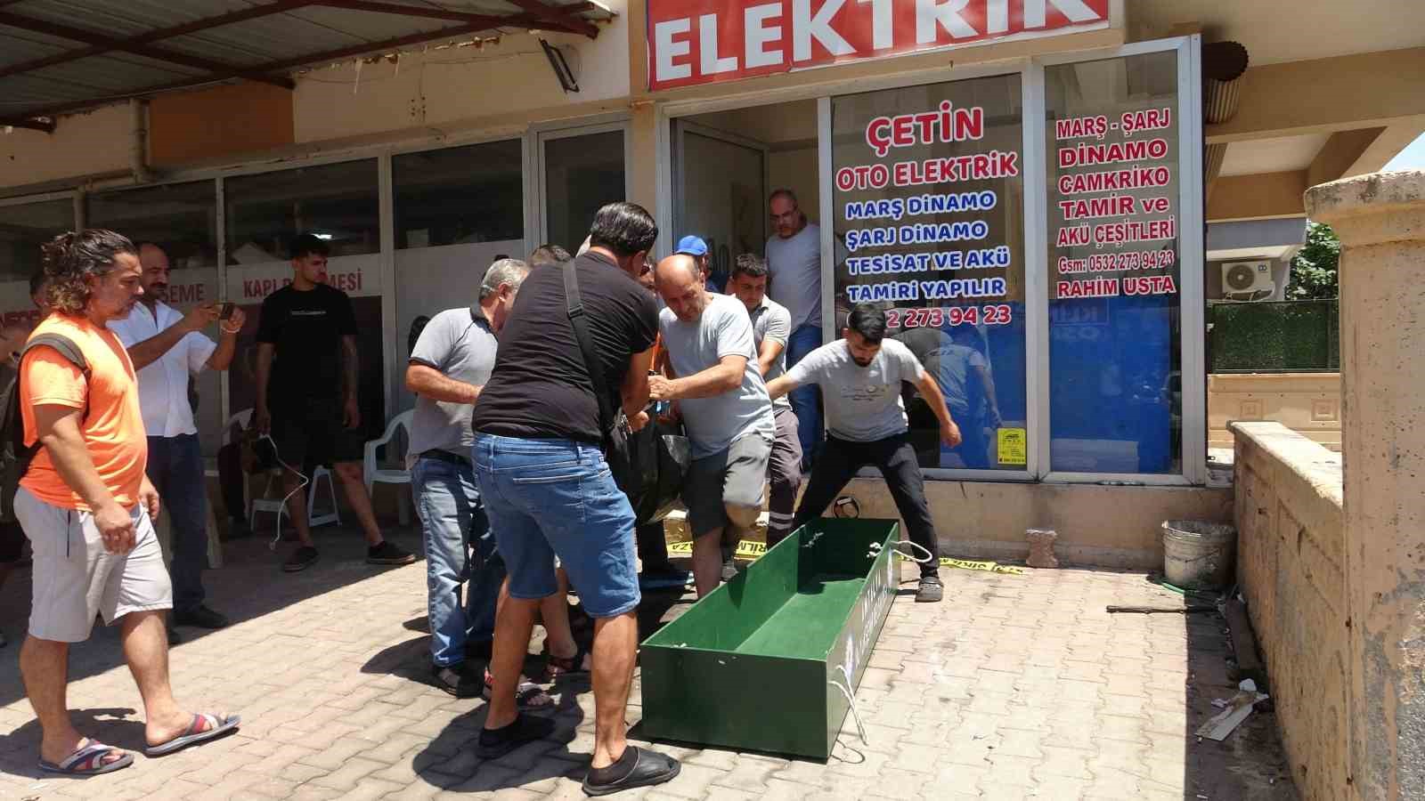 Oto elektrik ustası iş yerinde ölü bulundu