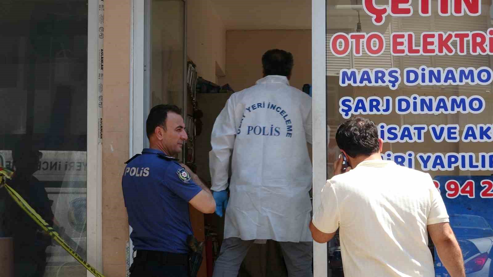 Oto elektrik ustası iş yerinde ölü bulundu