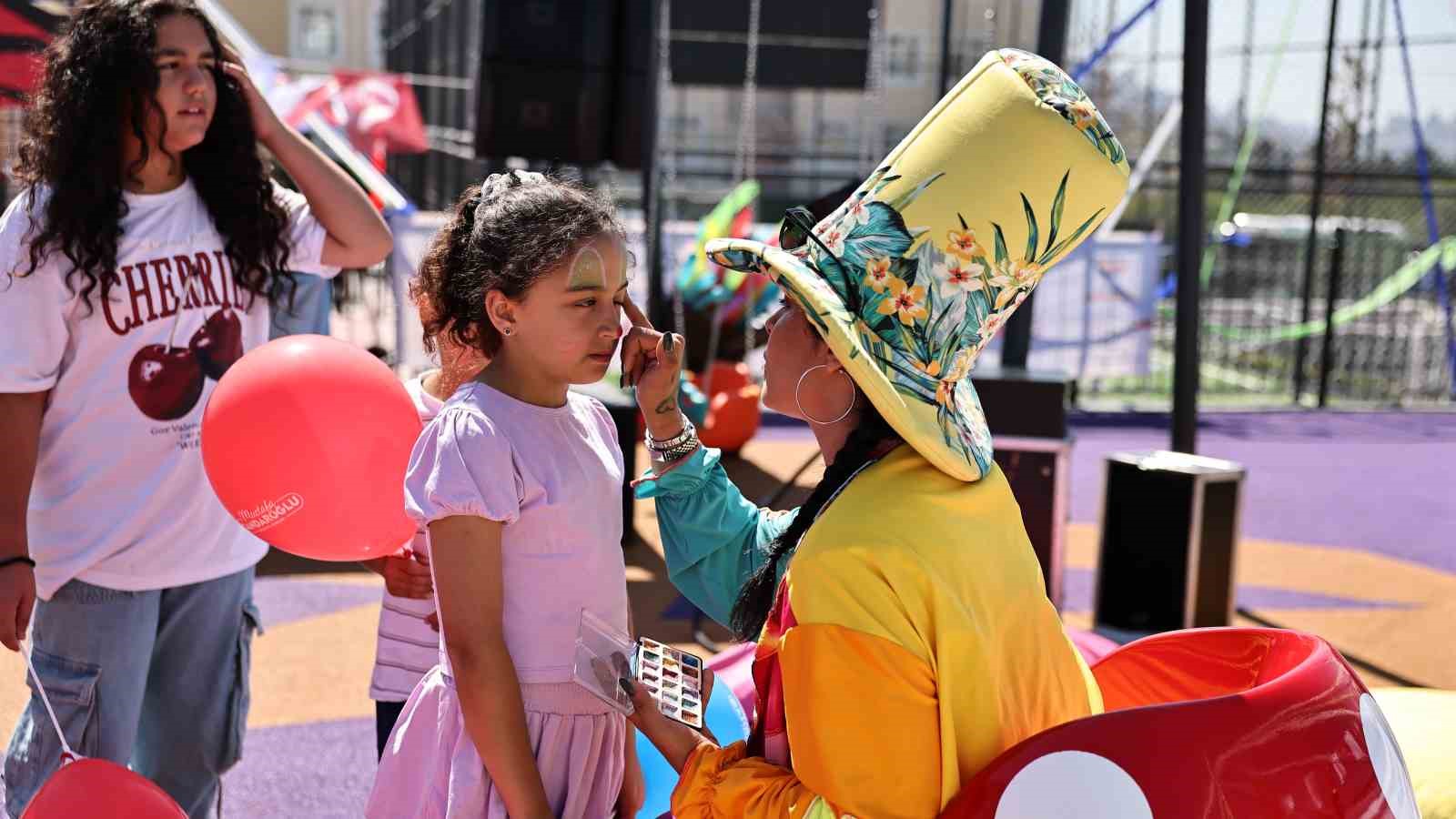 Arnavutköy’e 4 yeni park, 6 bin 400 metrekarelik yeni yaşam alanı kazandırıldı