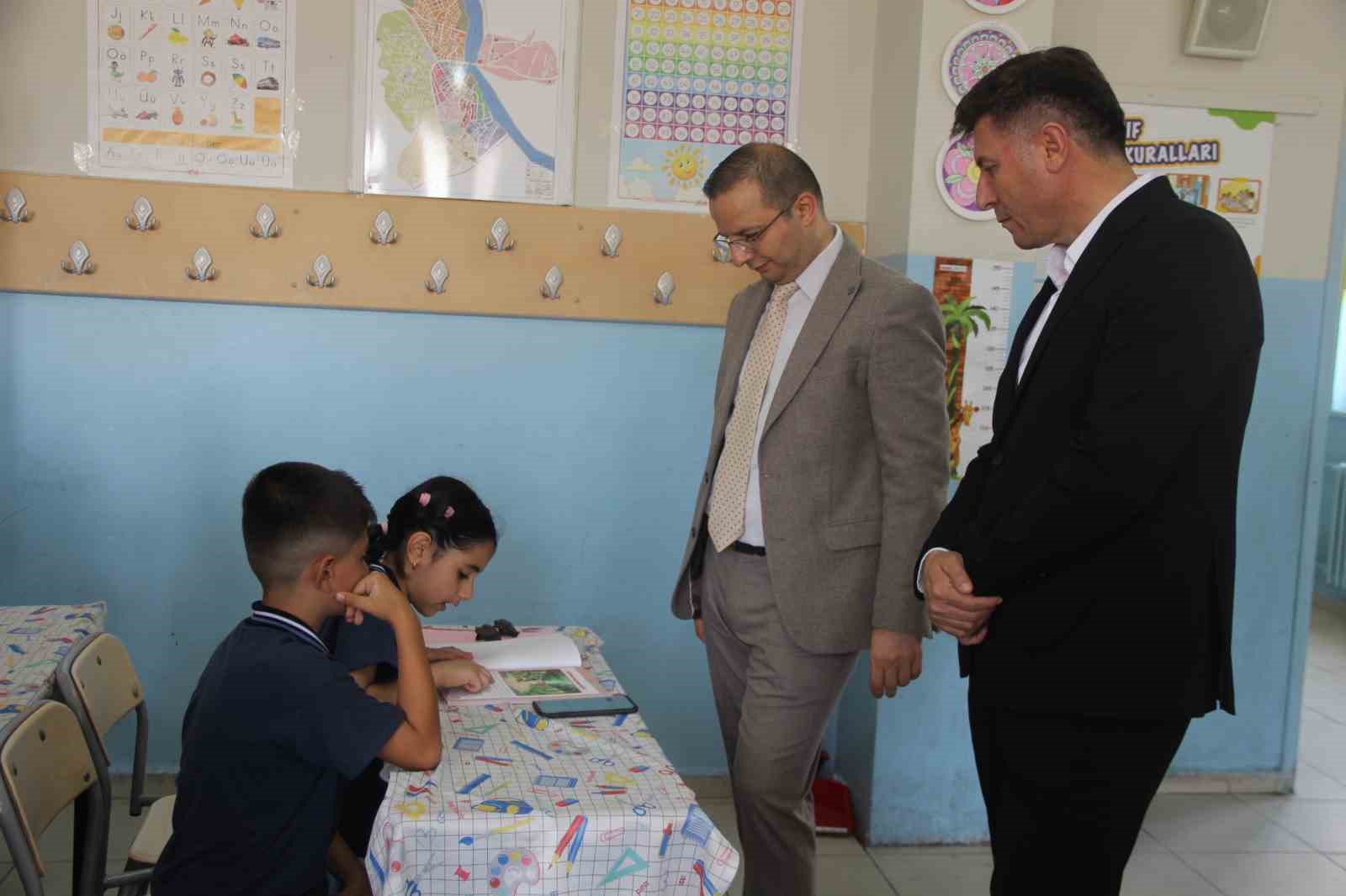 Cizre’de 47 bin öğrenci karne heyecanı yaşadı