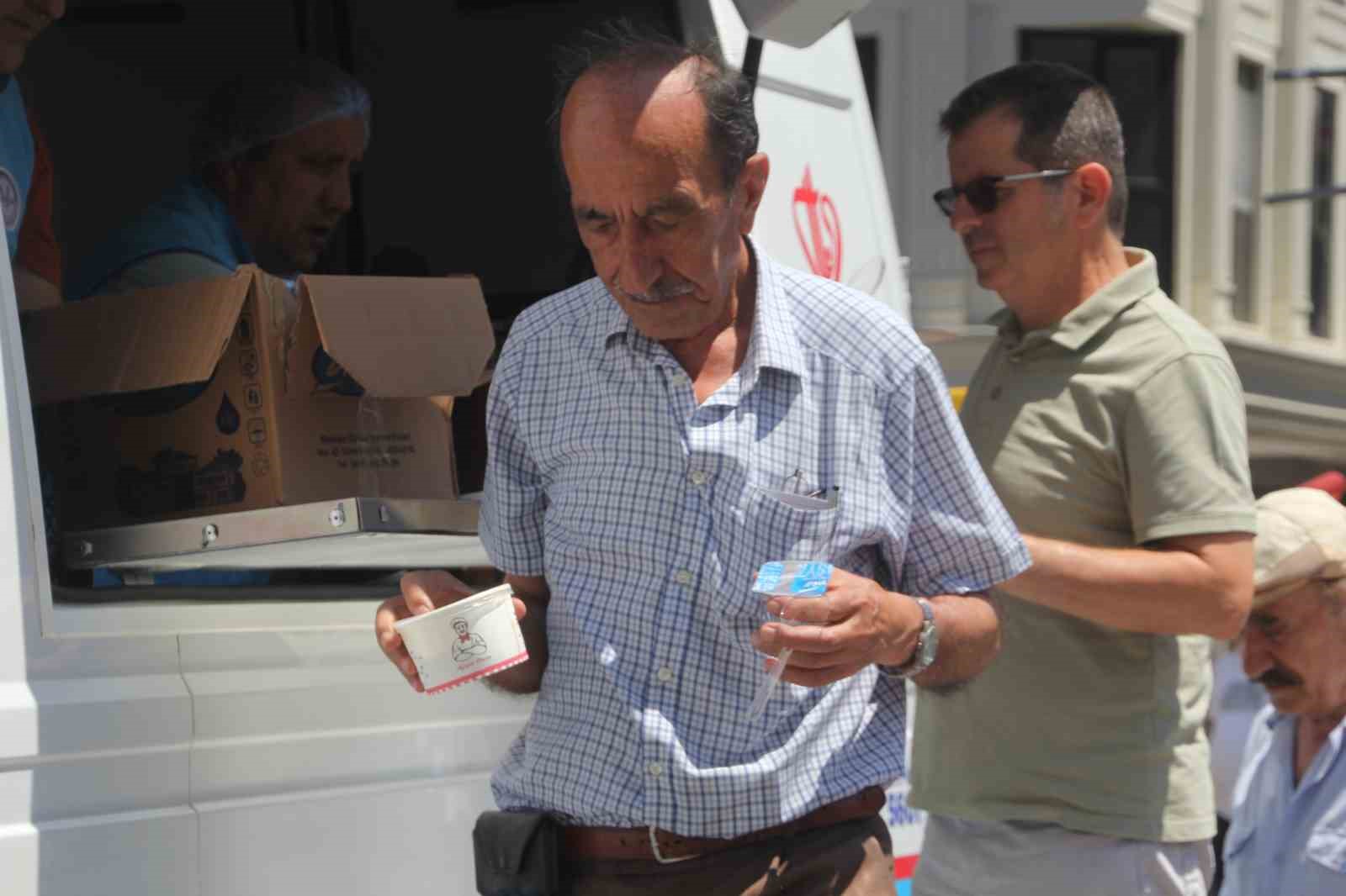 Ordu’da 600 kişiye aşure ikram edildi
