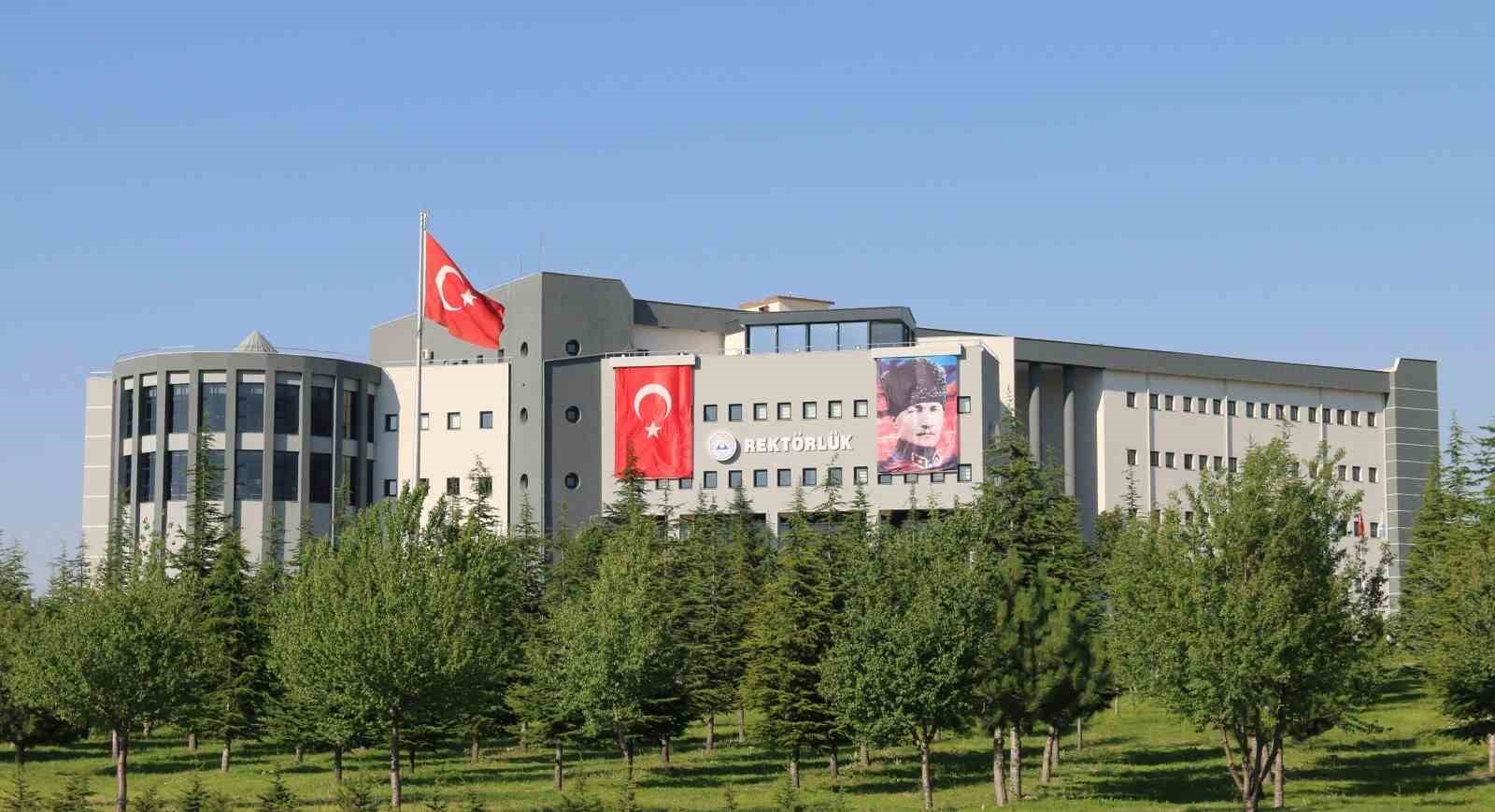 ERÜ, Küresel Sürdürülebilirlik Liginde zirveye ilerliyor