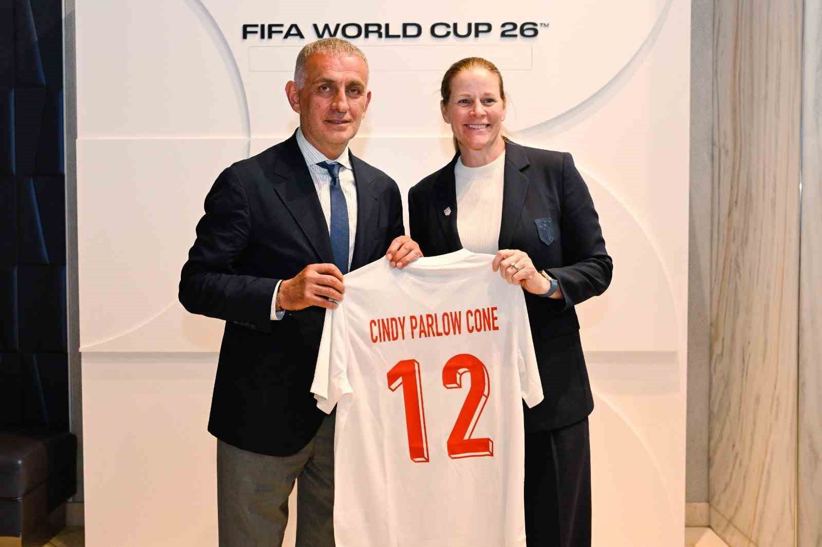 Türkiye ve ABD Futbol Federasyonu başkanları bir araya geldi