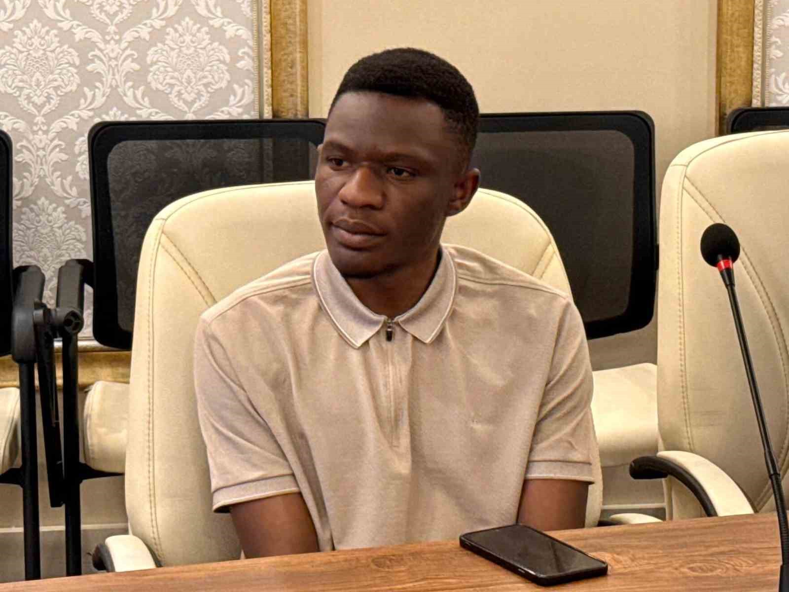 Müslüman olan Zambiyalı Singoma Musa ismini aldı