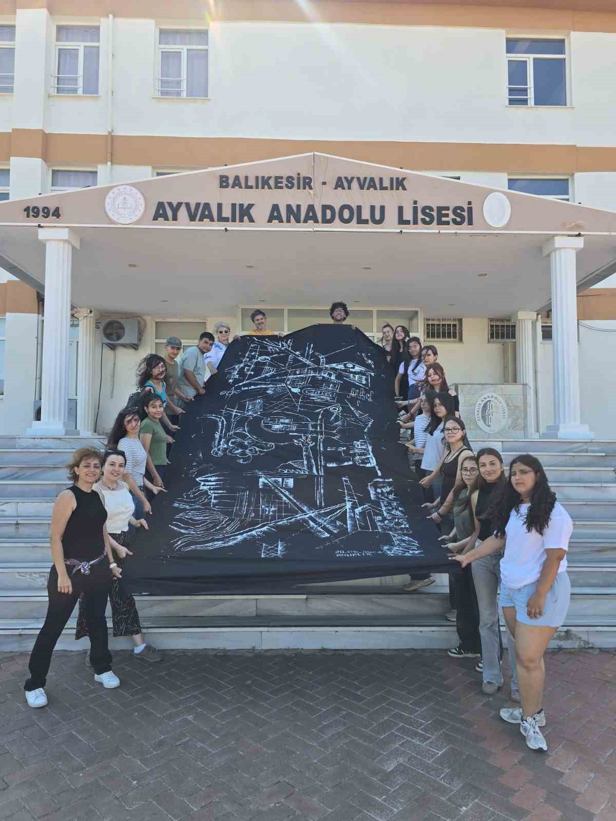 Ayvalık’ın Endüstriyel Mirası öğrencilerin eskizleriyle yeniden keşfedildi