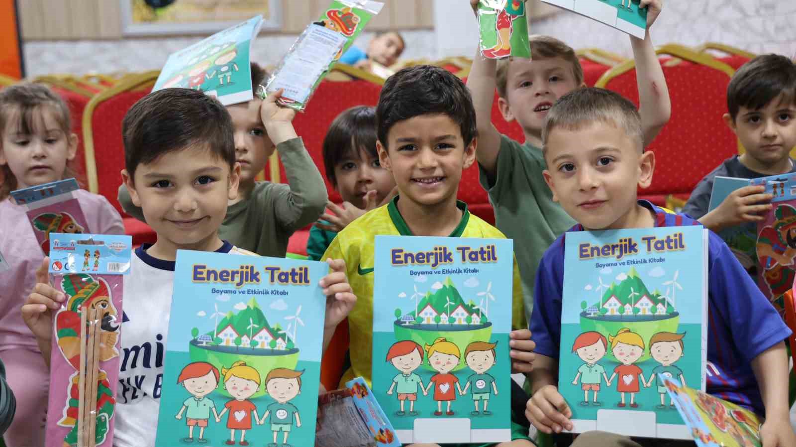 Uludağ Enerji, "Enerjini geleceğe taşı" projesiyle 70 bin öğrenciye ulaştı