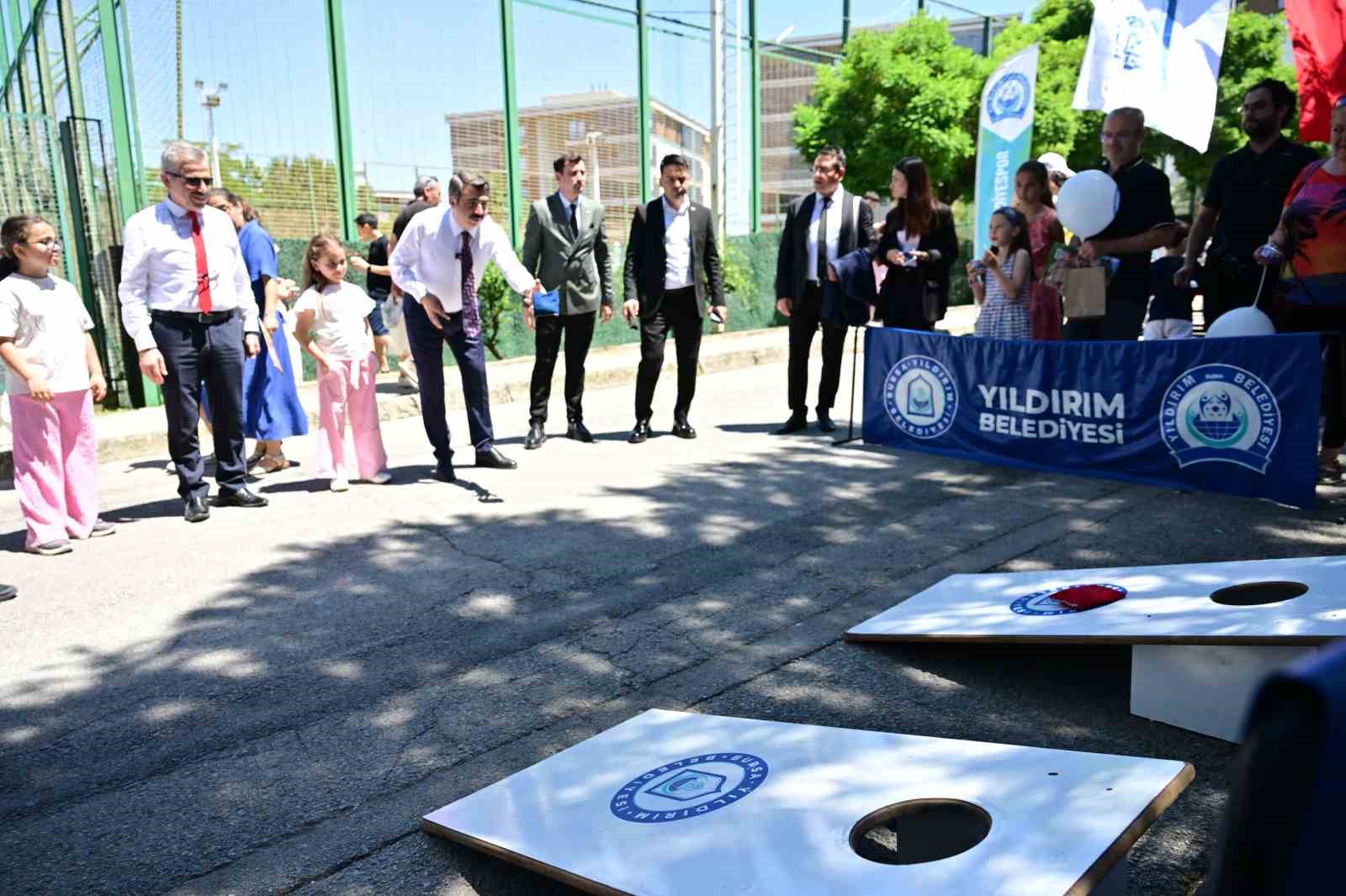 Yıldırım’da sokaklar çocuklar için dönüşüyor