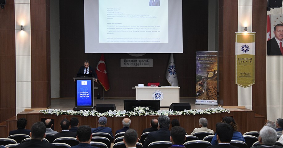 Değişen iklim koşullarında hidro-meteorolojik riskler ETÜ’de ele alınıyor