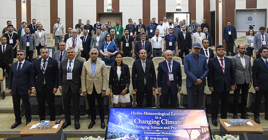 Değişen iklim koşullarında hidro-meteorolojik riskler ETÜ’de ele alınıyor