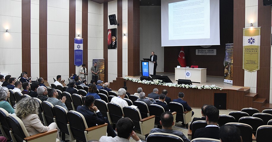 Değişen iklim koşullarında hidro-meteorolojik riskler ETÜ’de ele alınıyor