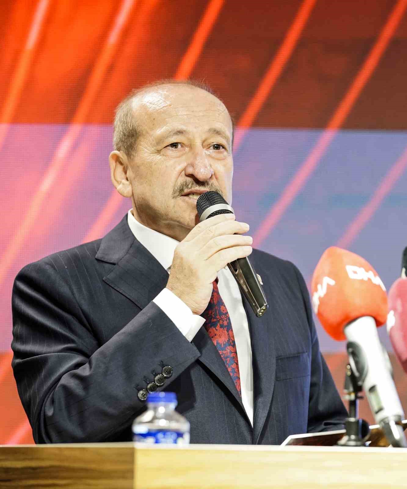 Gaziantep FK’da Başkan Memik Yılmaz güven tazeledi