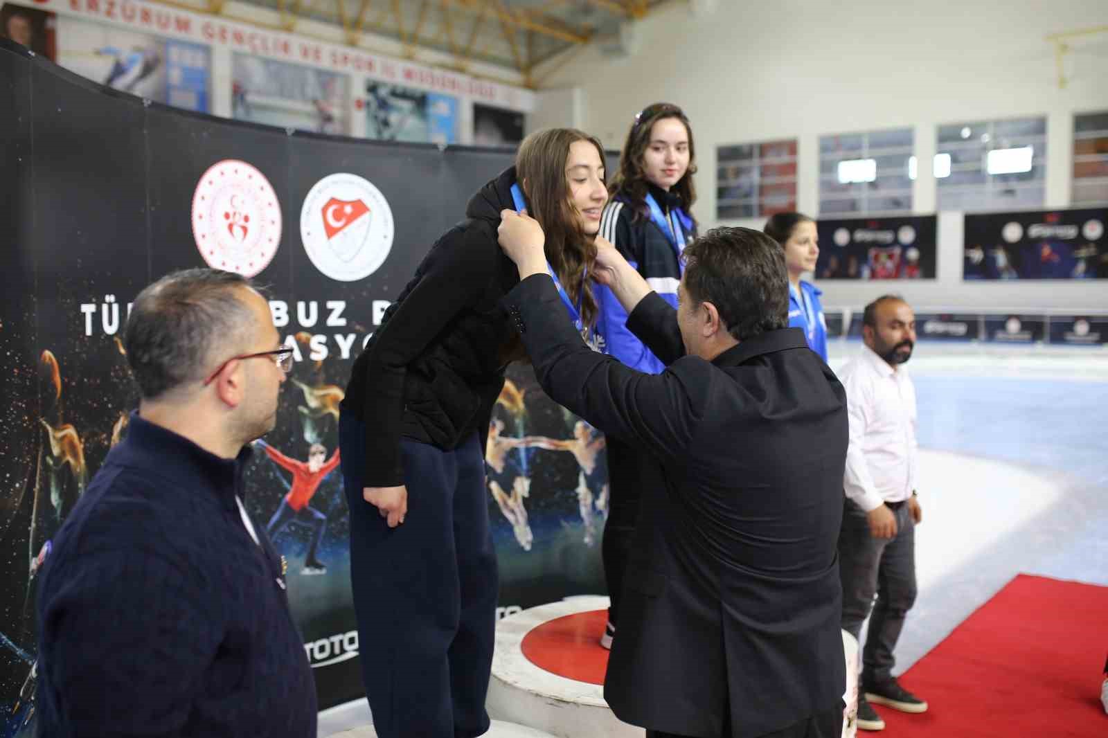 Short Track’ta Türkiye Şampiyonası heyecanı
