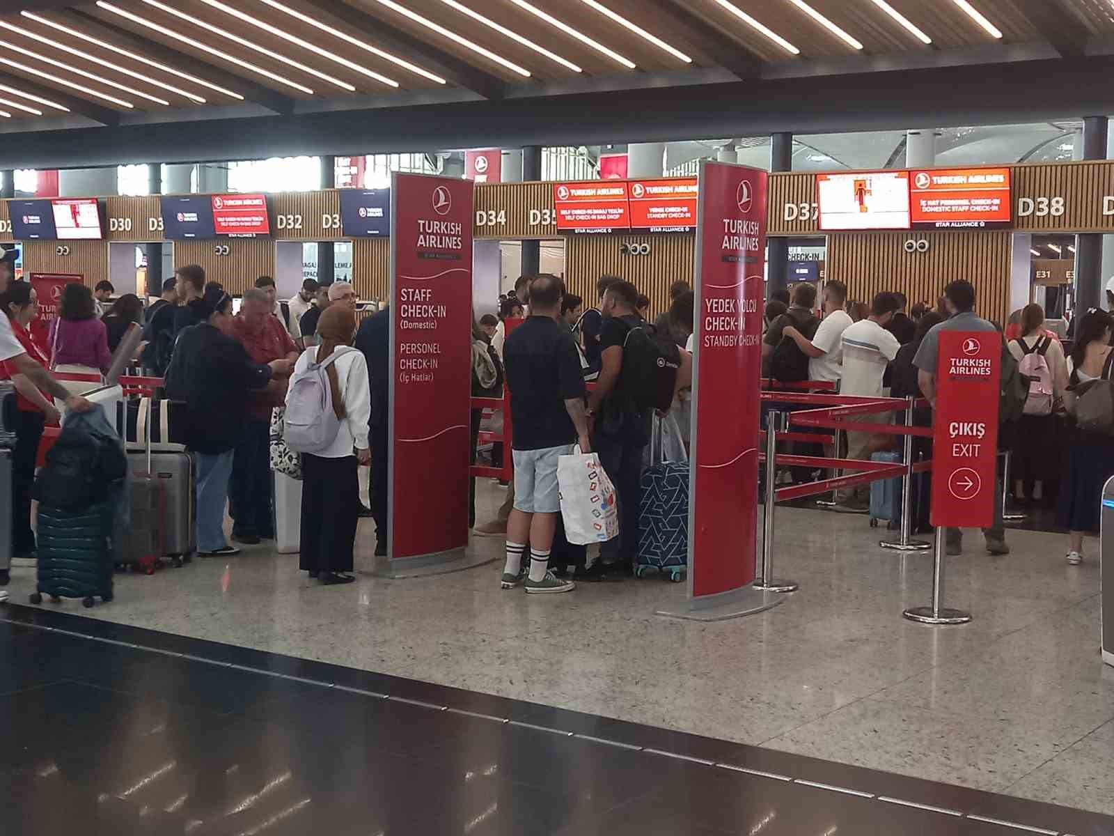 İstanbul Havalimanı’nda yaz tatili yoğunluğu