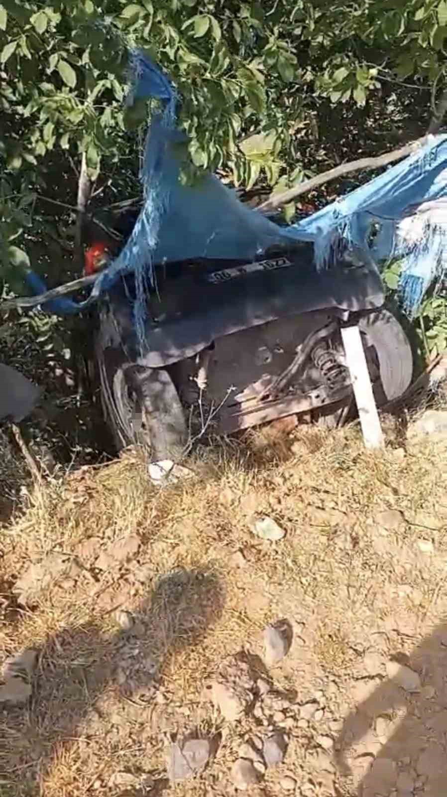 Bingöl’de iki otomobil çarpıştı: 2 kişi yaralandı